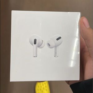 Air pod pros